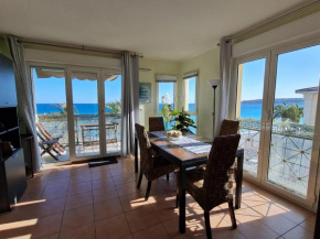 Villa Azzurra Apt Luxe, Front Mer, 4th floor of 5, WiFi, TVSat, Climate